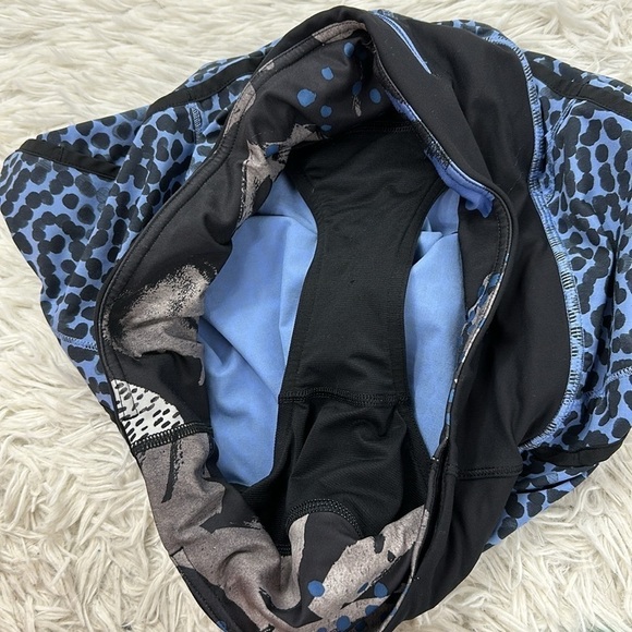 Lululemon Run Times Short *4-way Stretch Ace Spot Lullaby Black / Black - Picture 3 of 6